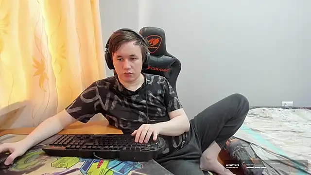 iliaskrislove webcam