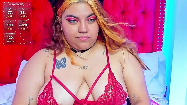 SunnyHoney_ live cam on StripChat
