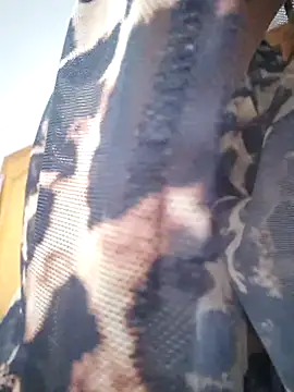 Big_as-big webcam