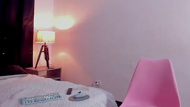 EvelynBlak1 live cam on StripChat