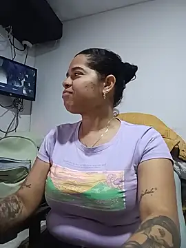 alexa-cooper- webcam