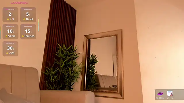 alessia_moon1 webcam