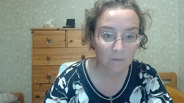 Smart_Rose live cam on StripChat