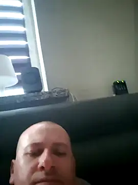 ernilee live cam on StripChat
