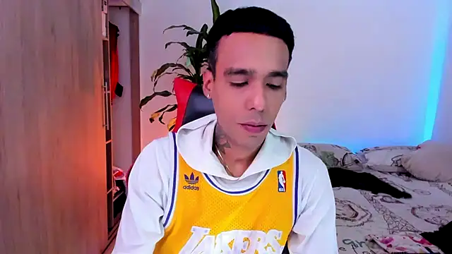 Damianwhite webcam