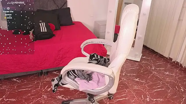 _sharlotte777 webcam