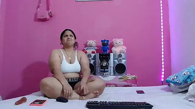 brunnette_hot webcam