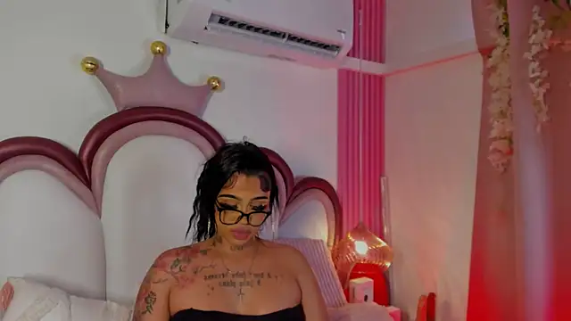 Mia_Jansen webcam