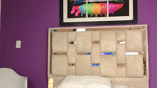emilyy_cooperr webcam
