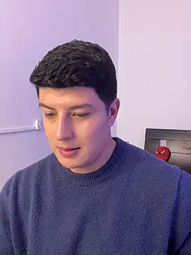 Goldenknight33 webcam