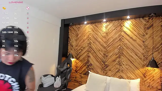 jade_spinters webcam