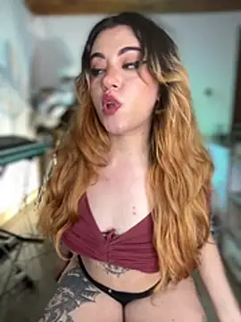 NikkiNix webcam