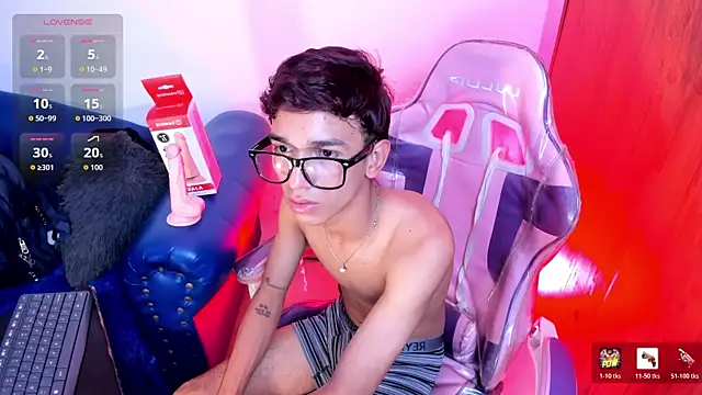 Joseph18_ webcam