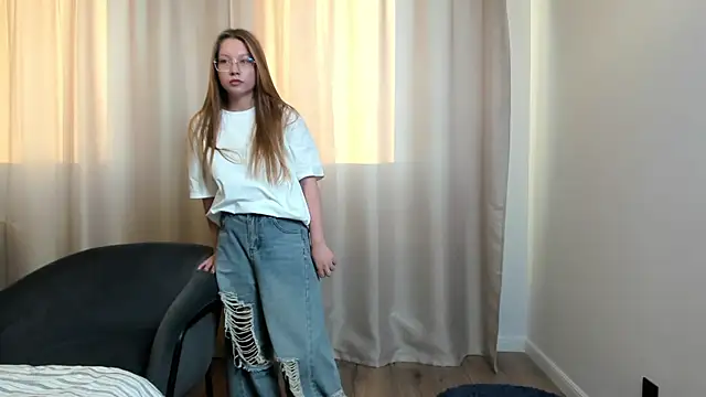 AdelaidaAskvig webcam