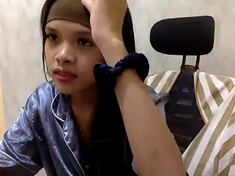 Sexyasianlady19 webcam