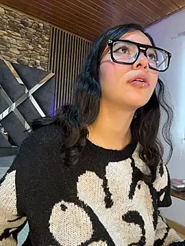 Amy_channel webcam