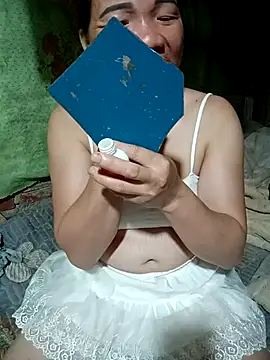 Eirlys-baby live cam on StripChat