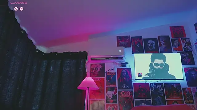 sensualkattt webcam