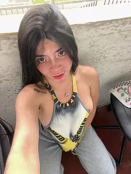 PamelaJonsom_ webcam