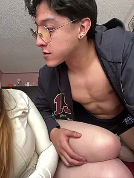 Valery_Salmons webcam