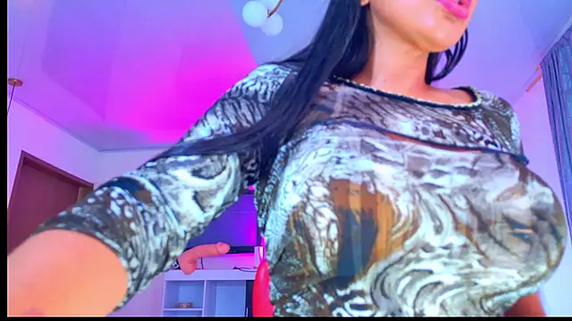 SQUIRT4UMEGAN live cam