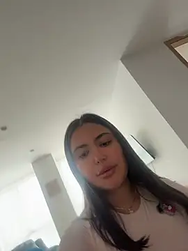 sukhakunis1 webcam