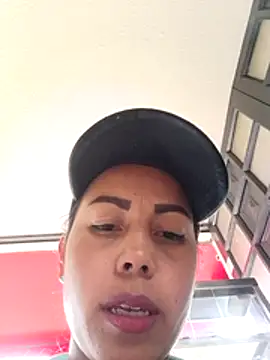 _andrea30 webcam