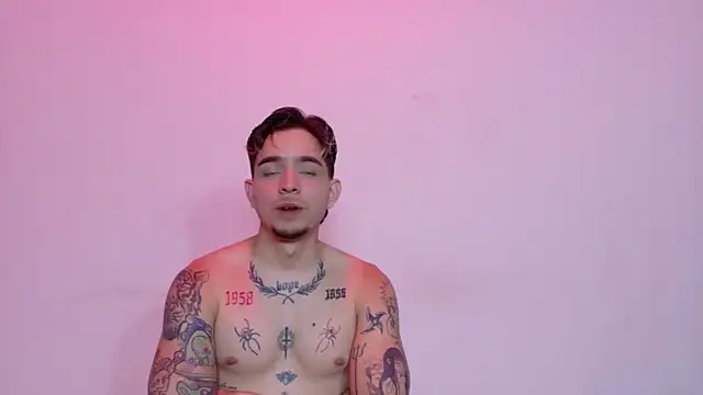 AliceandMax webcam