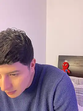 Goldenknight33 webcam