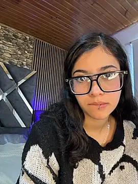 Amy_channel webcam