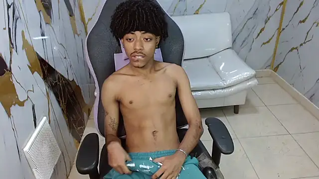 velvetcouple_x webcam