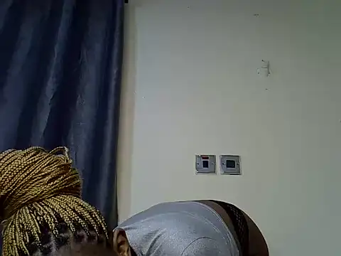 Cum_sluty webcam