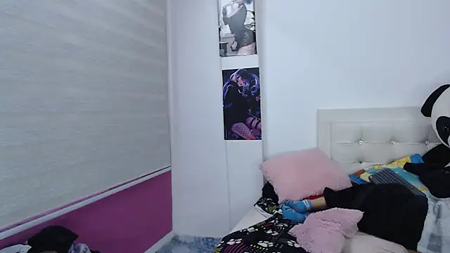 luna_and_logan_hot webcam