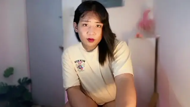 LadycummerXx webcam