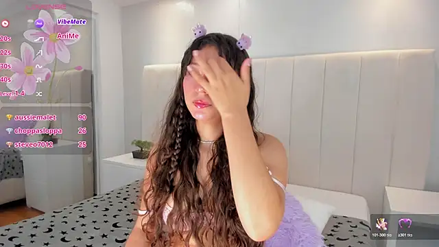 majo_diaz_ - Majo_Diaz_'s free webcam - UK Sex Cams