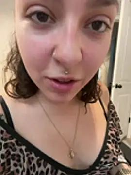 Mamachulita live cam on StripChat