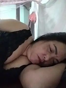 Naaya8109 webcam