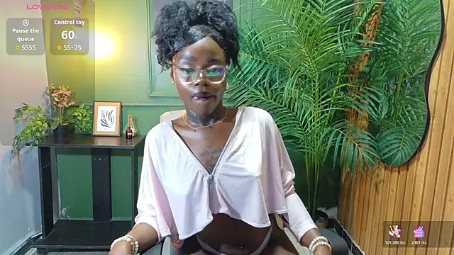 Nyla_carter