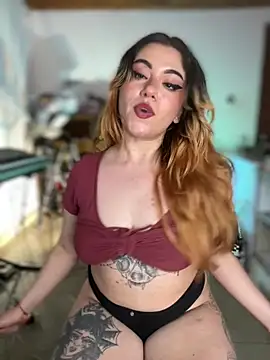 NikkiNix webcam