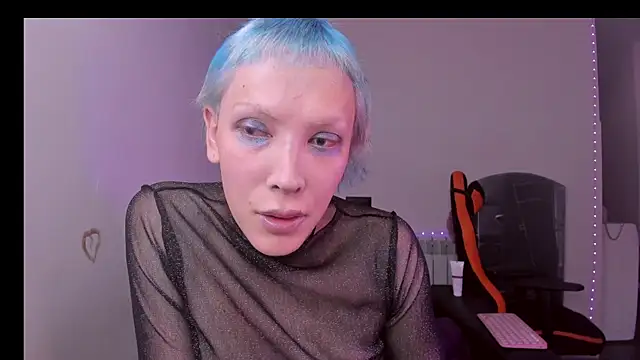 Lyricca webcam