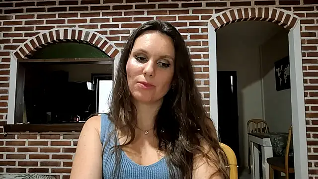 JacklynSwisshelm live cam on StripChat