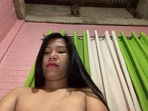 Cleo17 live cam on StripChat