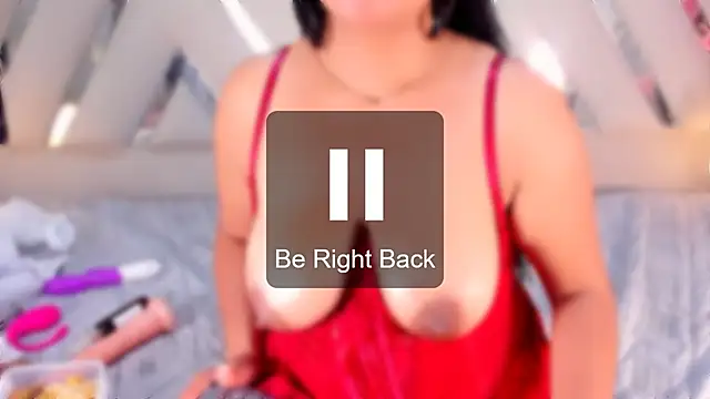 miacocks1 (F young) - Multisquirt with control toy 20 seg💦