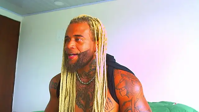 ragnar0825 webcam