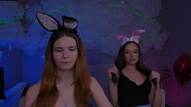 angie_foxy1 webcam