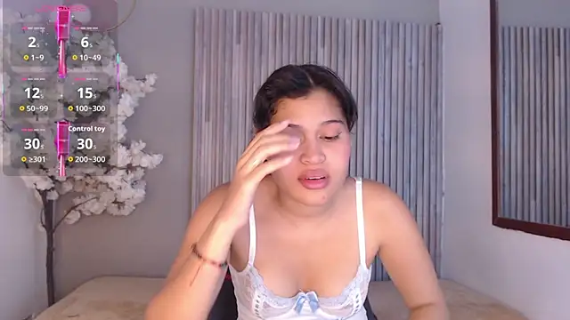 Kitty_Desire2 webcam