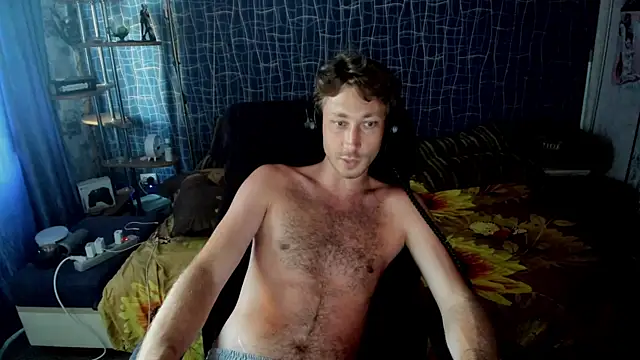 CuteBoy228 webcam