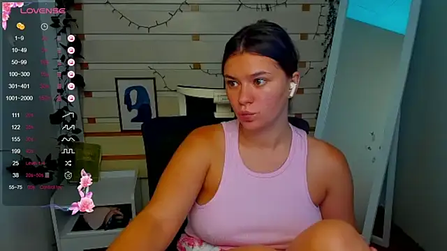 Josephine_Kiss webcam