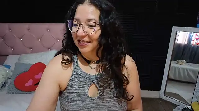 katifoxx live cam on StripChat