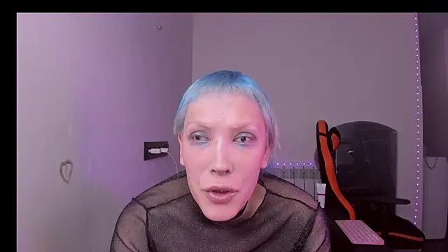 Lyricca webcam